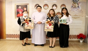 โรงเรียนอนุบาลแสงอรุณ  ส่งมอบความสุขโอกาสพระคริสตสมภพและสวัสดีปีใหม่ 2026