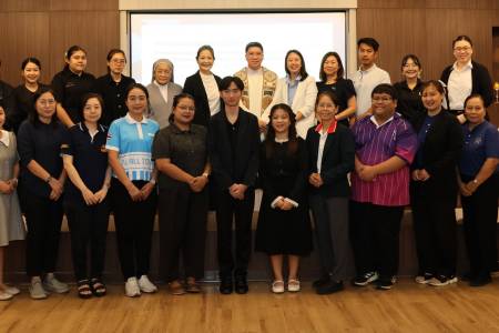 🔹 อบรมเชิงปฏิบัติการ “การพัฒนาครูโรงเรียนคาทอลิกเพื่อส่งเสริมการคิดอย่างมีวิจารณญาณและการใช้ AI อย่างรับผิดชอบ”🤖📚